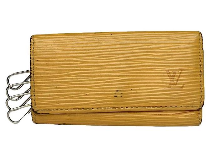 Bolsa de couro amarelo Louis Vuitton Lockme