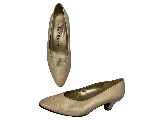 Beige Lederabsatz Yves Saint Laurent 
