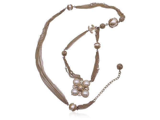 Timeless Chanel 06 Seltene Künstliche Perlen Gold Metall Multi-Ketten Halskette oder Gürtel Golden