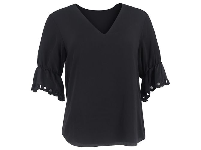 Blusa in seta nera Chloé con maniche a scallop e scollo a V Nero