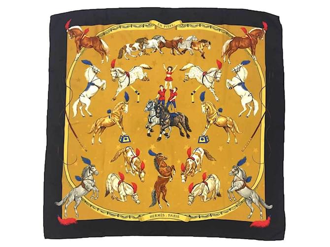 Hermès Carré 90 Multiple colors Silk  ref.2042483