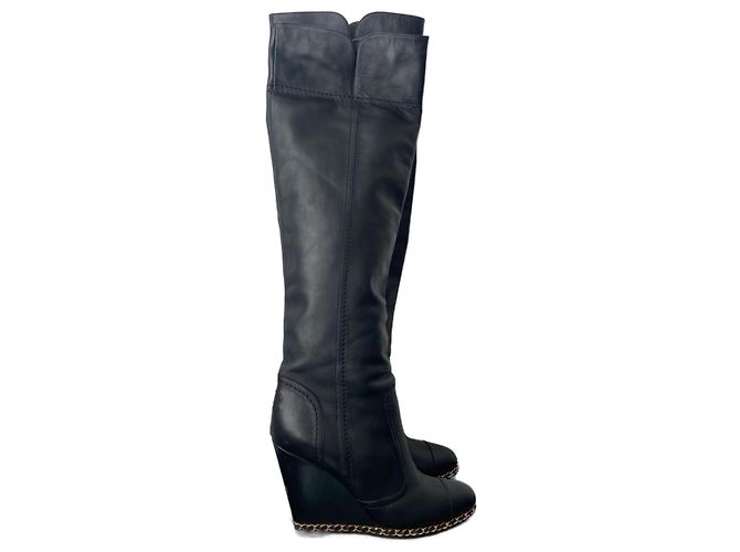 Boots Chanel Black