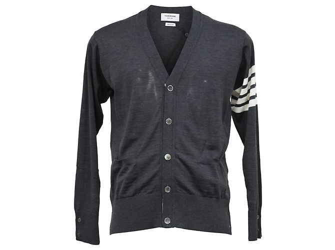 Grau Cashmere Cardigan mit Knöpfen von Thom Browne