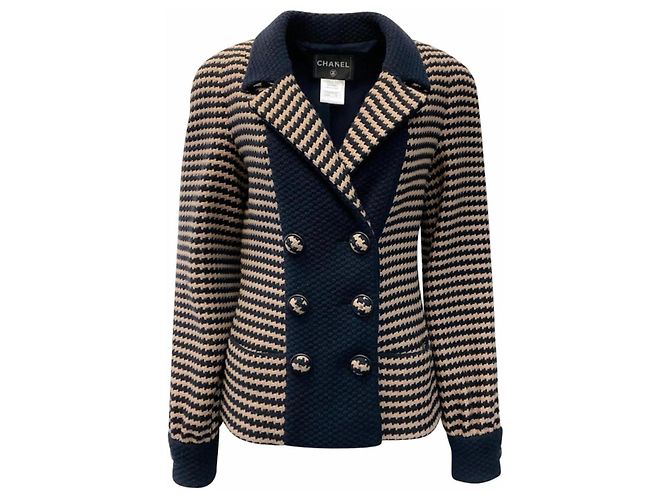Chanel CC Buttons Beige Houndstooth Tweed Jacket