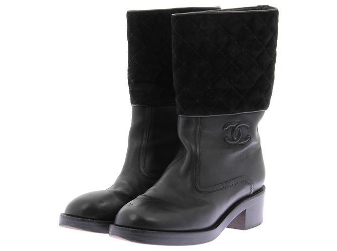 CHANEL Ankle boots T.EU 37.5 Leather Black