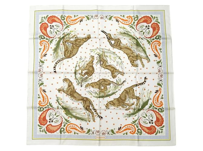 Hermès Écharpe Bandana Guepard Double Face Hermes Carre 90 Soie Orange Violet  ref.2054936