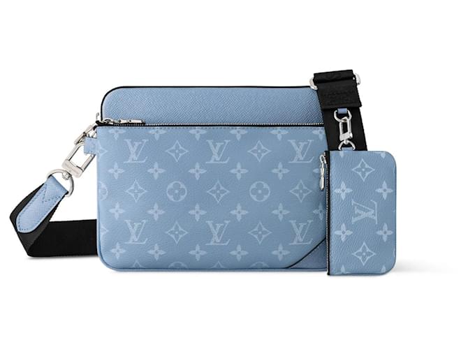 Louis Vuitton LV Trio messenger blue sky new Leather  ref.2058377