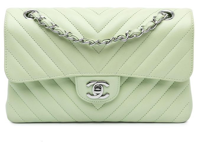 Chanel Vert Petit Classique Chevron en Agneau Double Rabat Vert clair