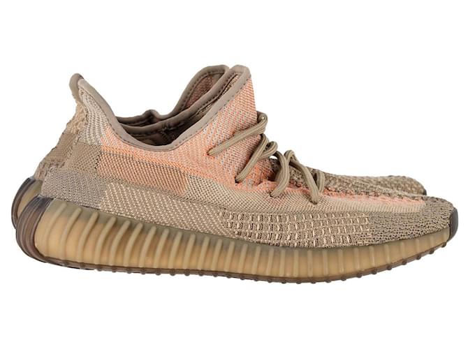 Autre Marque Adidas Yeezy Boost 350 V2 Sneakers in Sand Taupe Primeknit Brown Beige Acetate Cellulose fibre  ref.2060948