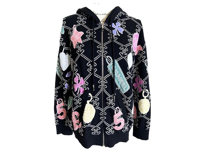 Chanel Nuevo cárdigan con capucha CC Logo 2022 Multicolor