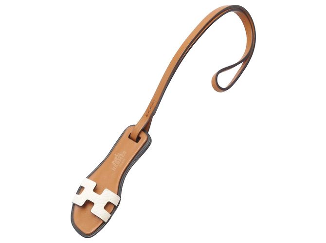 Hermès Oran Marrom