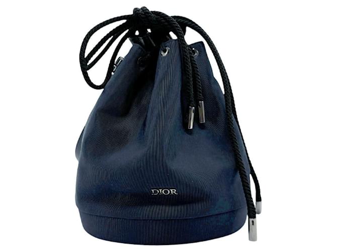Christian Dior Navy Shoulder Bag Navy blue Leather Nylon  ref.2062354