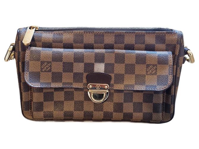 Sac à main Louis Vuitton en cuir marron