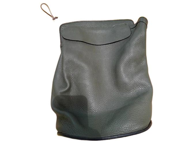 Hermès Sherpa backpack dark green Olive green
