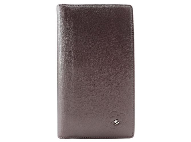 Cartera larga Chanel Camelia COCO Mark Morado oscuro