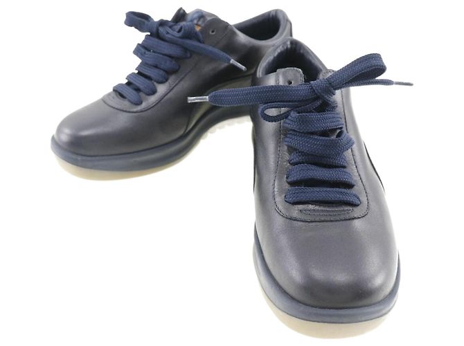 Schwarze Leder-Sneaker von Louis Vuitton