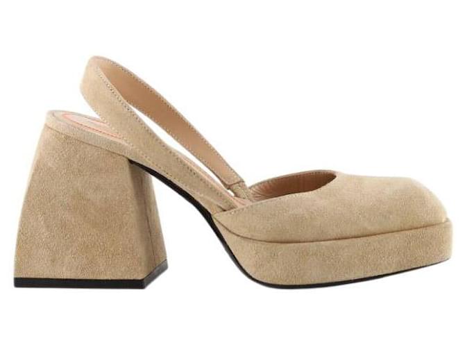 Autre Marque Suede heels Beige Deerskin  ref.2068360