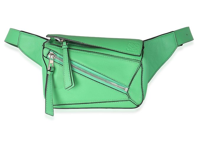 Bolsa de cinto Mini Puzzle em couro de bezerro verde selva Loewe