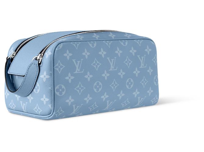 Louis Vuitton LV Dopp Taigarama bleu