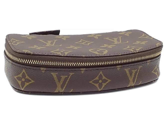 Louis Vuitton Monogram Pouch Patent leather  ref.2070904