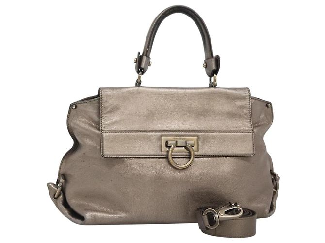 Borsa a mano in pelle Gancini Sofia di Salvatore Ferragamo 2way Argento Auth 101090