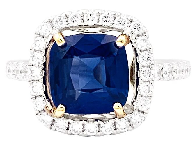 inconnue Bague saphir, diamants, deux ors.
