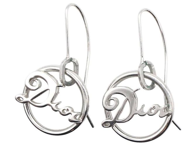 Ohrringe aus Silber mit kreisförmigem, kursivem Logo von Christian Dior