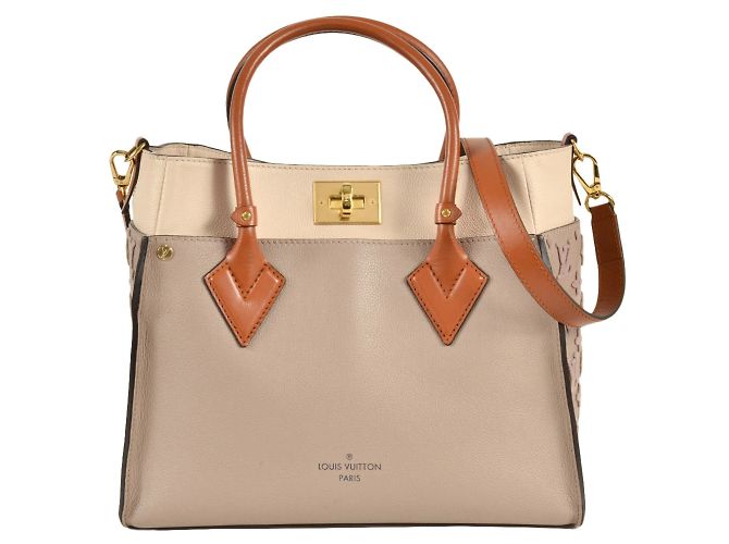 Louis Vuitton On My Side MM Handtasche Beige