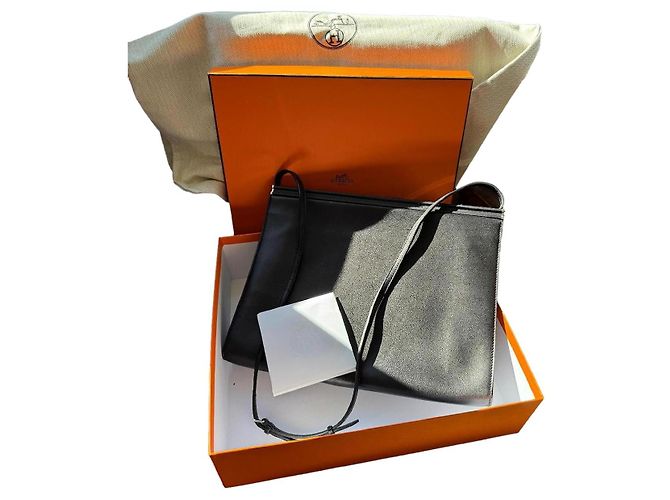 Bolsa Hermès clic h 33 preta Preto