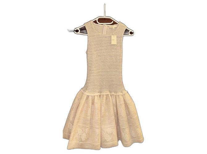 Maje Kleid aus Spitze Creme