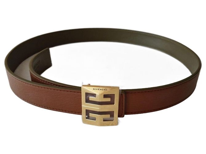 GIVENCHY REVERSIBLE LEATHER BELT. Beige