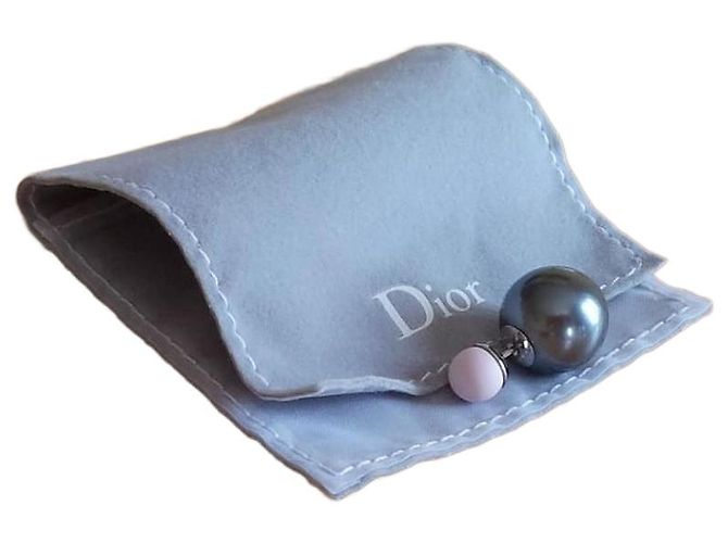 Pendientes Dior Edición Limitada