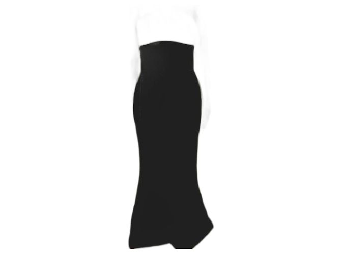 Autre Marque Trägerloses Maxikleid aus Samt und Satin schwarz