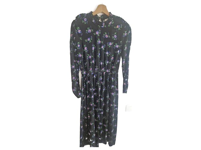 Sandro Schwarzes Kleid mit Blumenmuster
