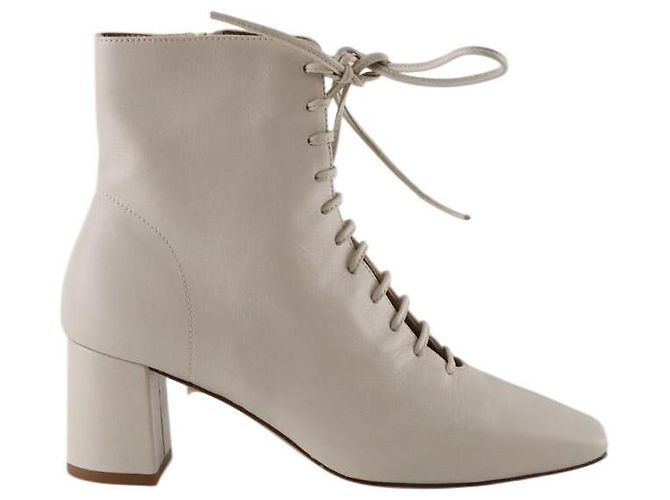 Lk Bennett Botas de couro bege com cadarço