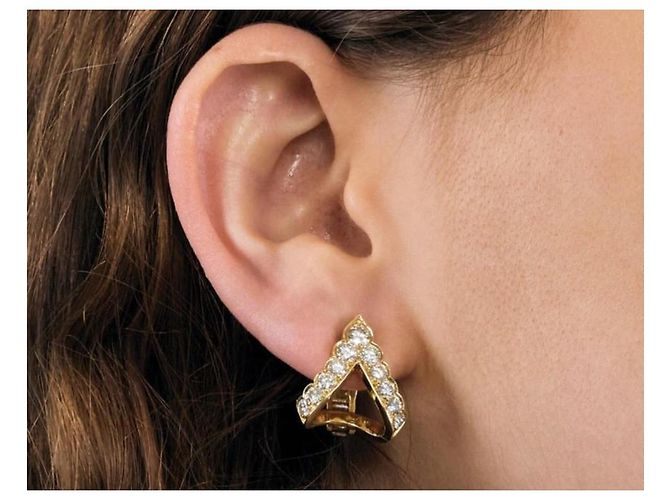 Orecchini Bulgari in oro giallo 18K e diamanti D'oro