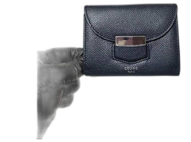 Céline CELINE Cartera multifuncional pequeña de piel de ternera granulada azul marino