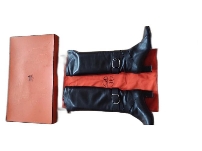 Botas de montar Hermès de cuero marrón oscuro