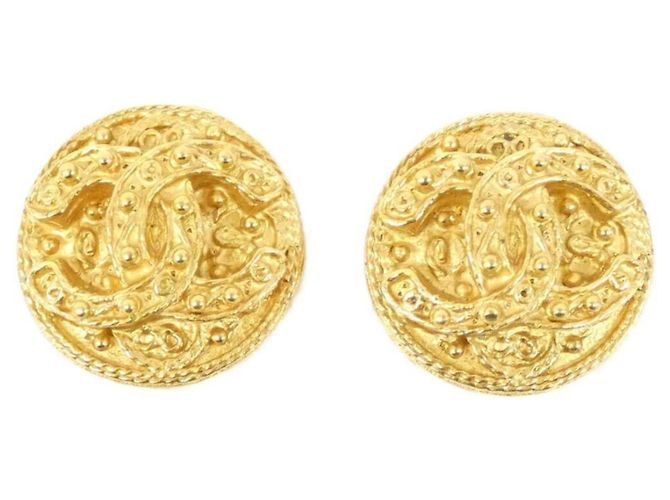 Brincos de clip de ouro Chanel 03818 Dourado