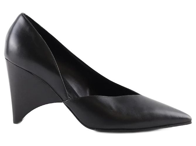 Hermès Black leather heels