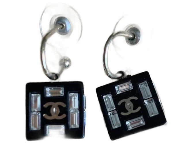 Chanel Modeschmuckohrringe Schwarz