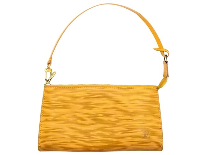 Pochette Accessoire Louis Vuitton Amarelo Couro  ref.2090893