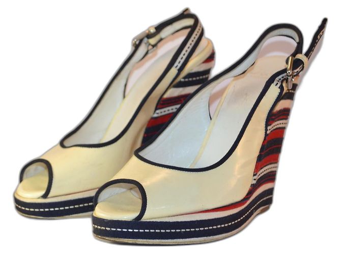 D&G wedges