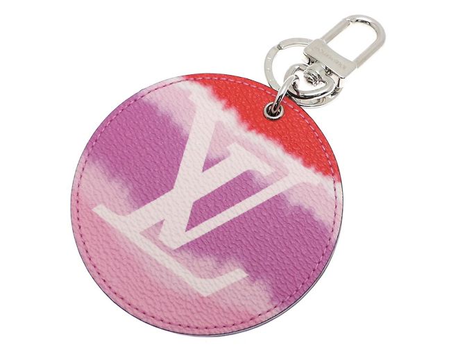 Chaveiro Miroir Initial da Louis Vuitton Rosa