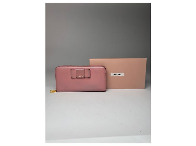 Vintage Miu Miu Leather Wallet Pink