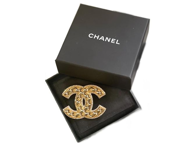 CHANEL Spille e fermagli T. Metallo D'oro