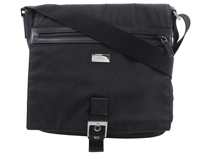Bolsa de ombro em nylon preto Gucci