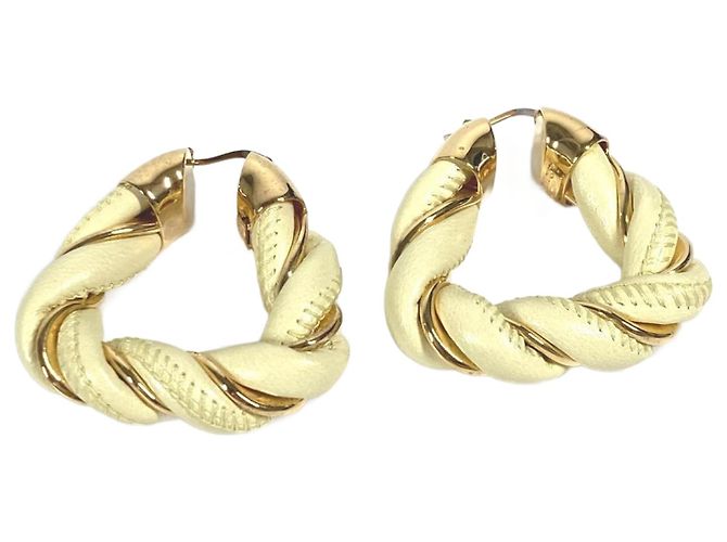 Pendientes de aro triangular retorcido Bottega Veneta Dorado Amarillo