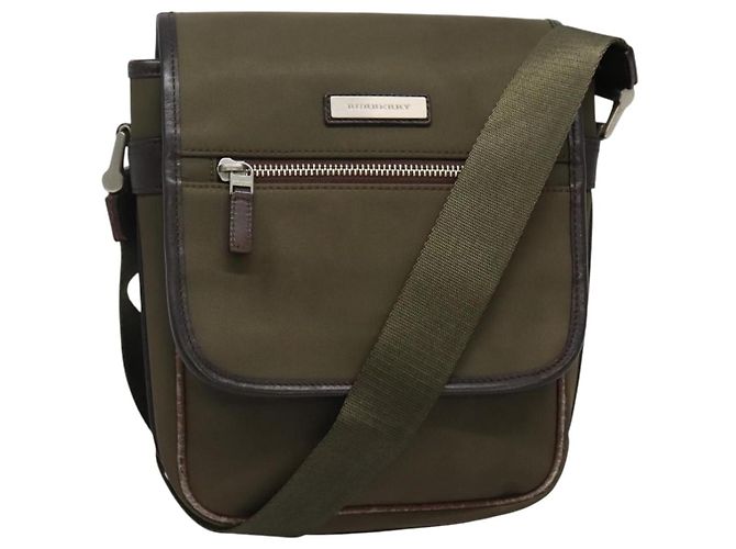 Bolsa de ombro de nylon caqui Auth ti2863 da BURBERRY