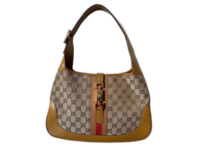 Bolsa Gucci Jackie GG Supreme lona e couro bege